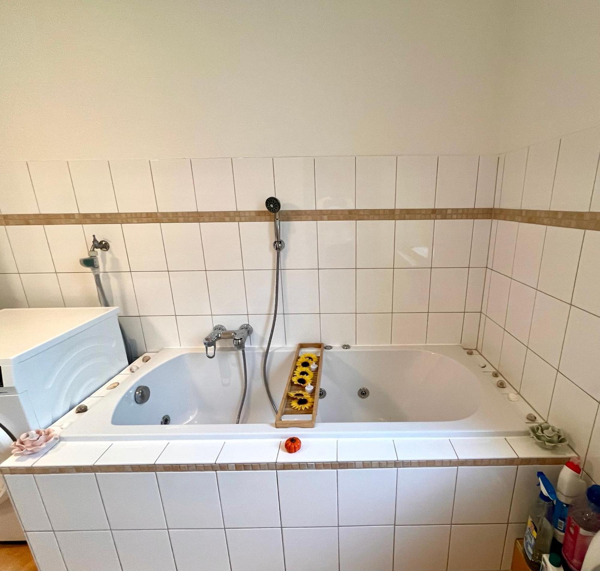 Doppelzimmer Mit Terrasse In Privatem Zuhause Lübeck Eksteriør billede